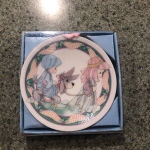 Ornament Precious Moments Nativity mini plate